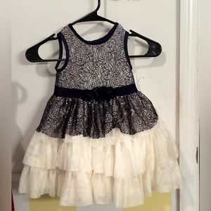 (2) little girls dresses size 3t